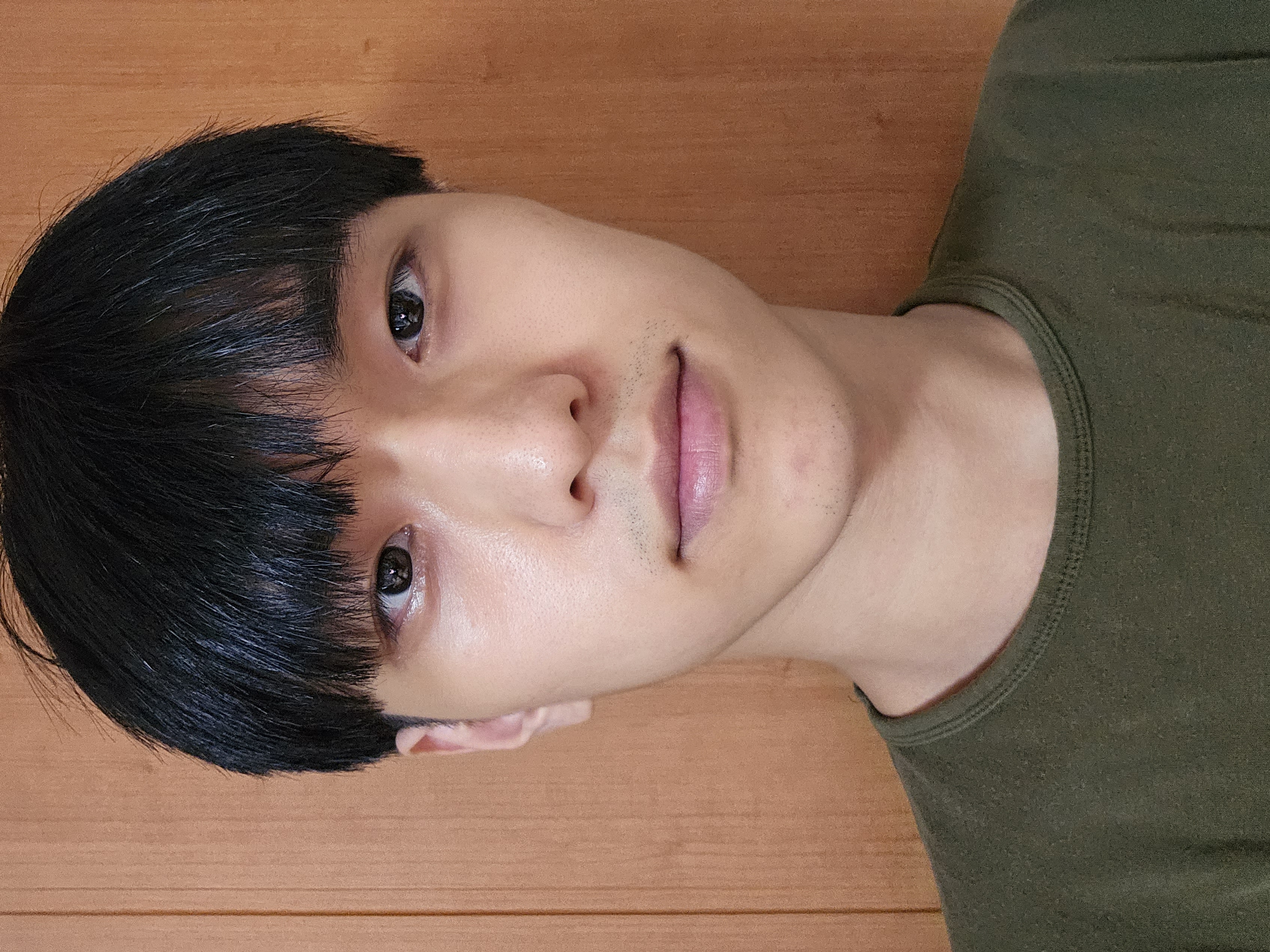 박상욱 님의 리얼모델 신청입니다. 접수일 2024-01-04 04:15:16 