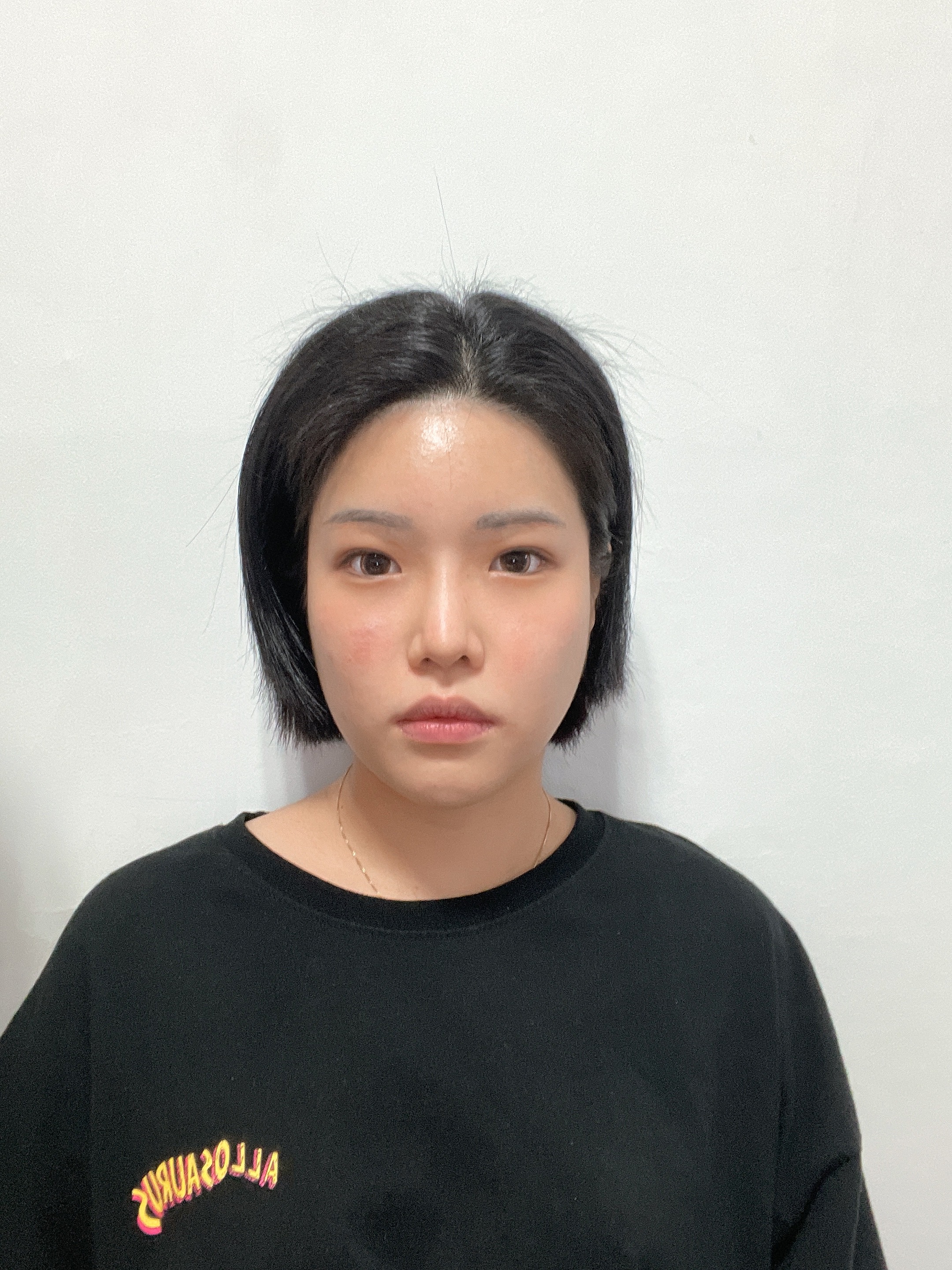 유혜빈 님의 리얼모델 신청입니다. 접수일 2022-07-09 09:51:13 